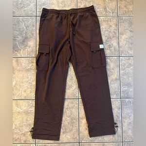 Men’s sweat pants size XL